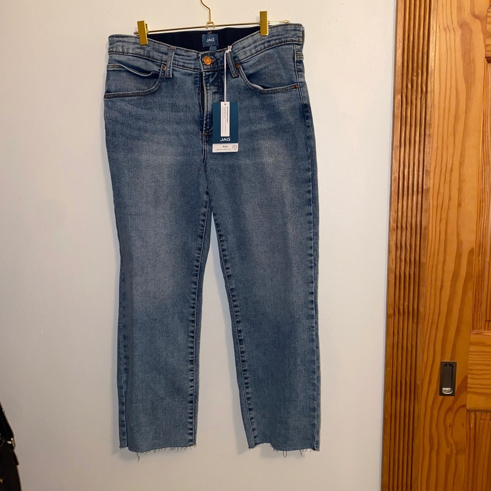 JAG Ruby Mid Rise Straight Crop Jeans Raw Hem Denim Size 14 NWT
